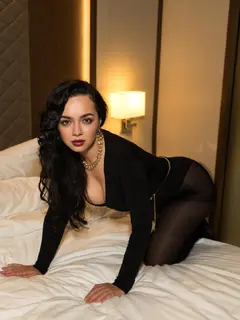 Адама эскорт в городе Москва