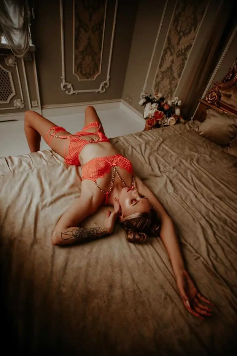 Кэнди эскорт в городе Москва