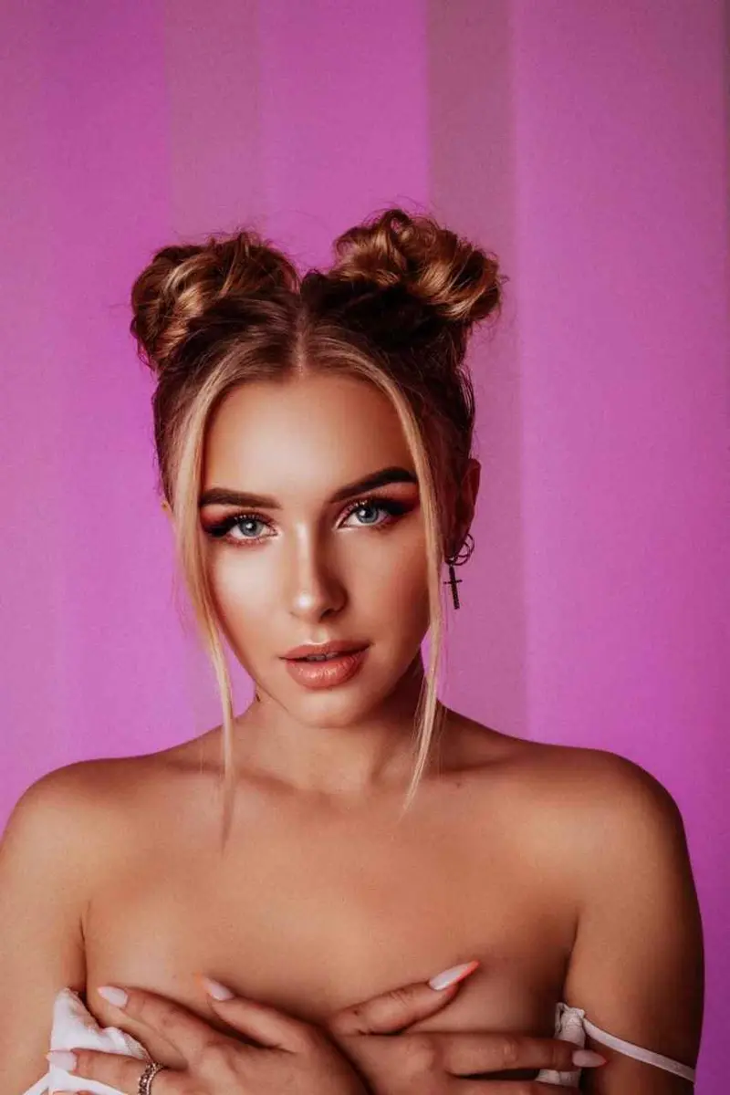 Кэнди эскорт в городе Москва