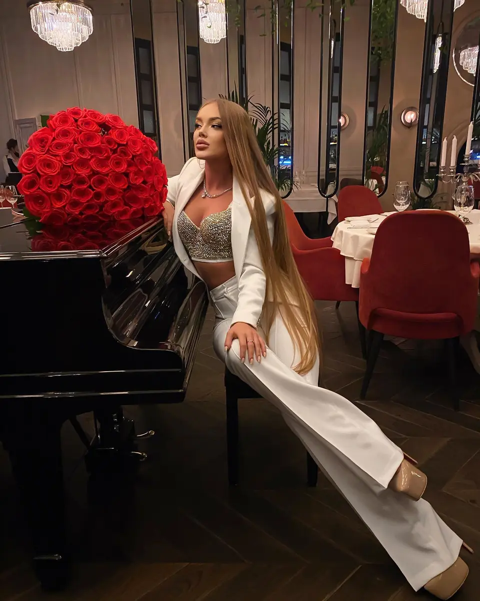 Кортни эскорт в городе Москва