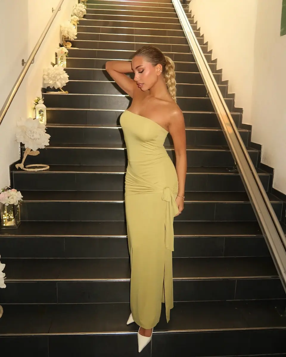 Неклита эскорт в городе Москва