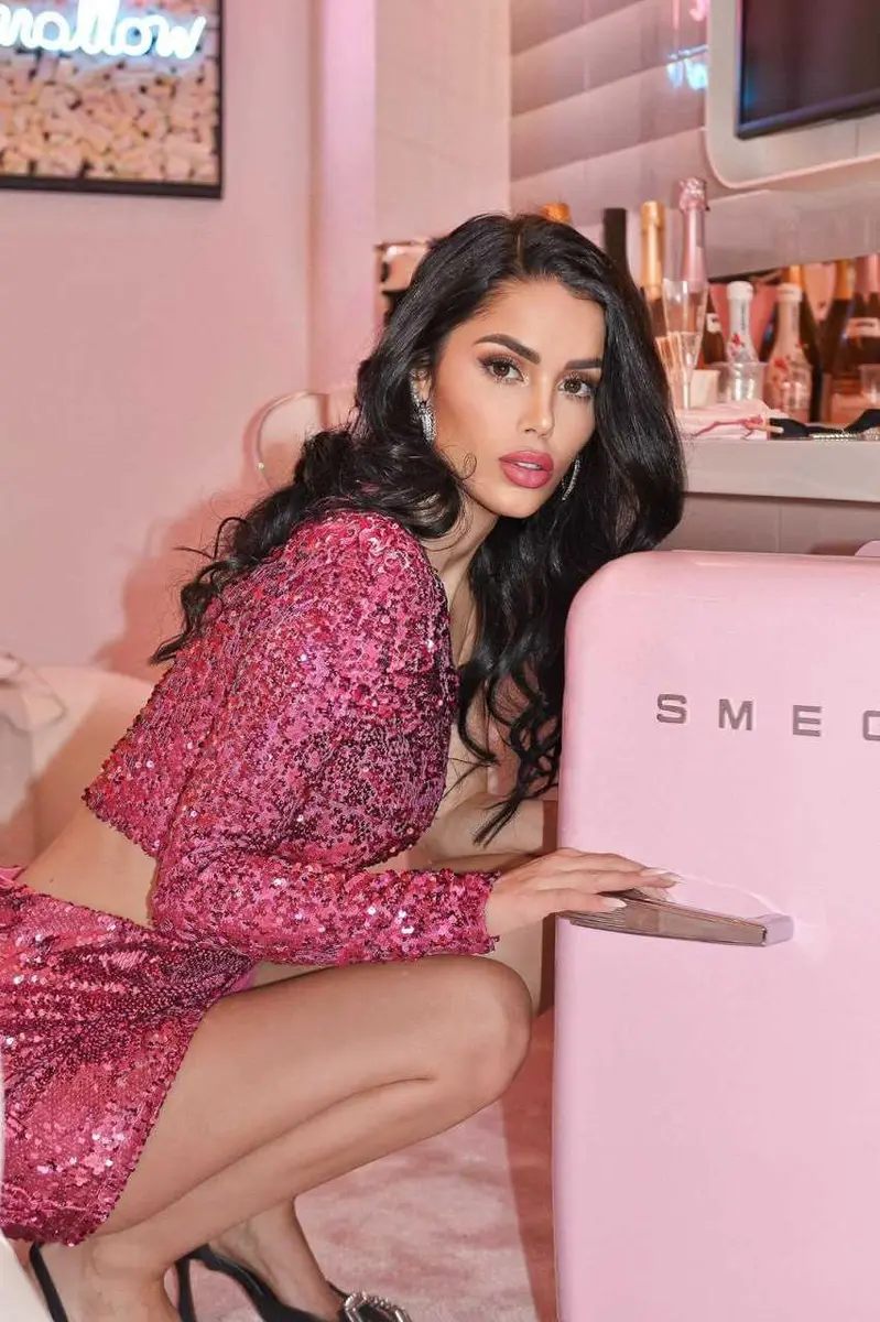 Нонна эскорт в городе Москва