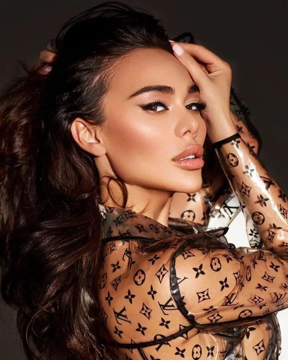 Александра эскорт в городе Москва