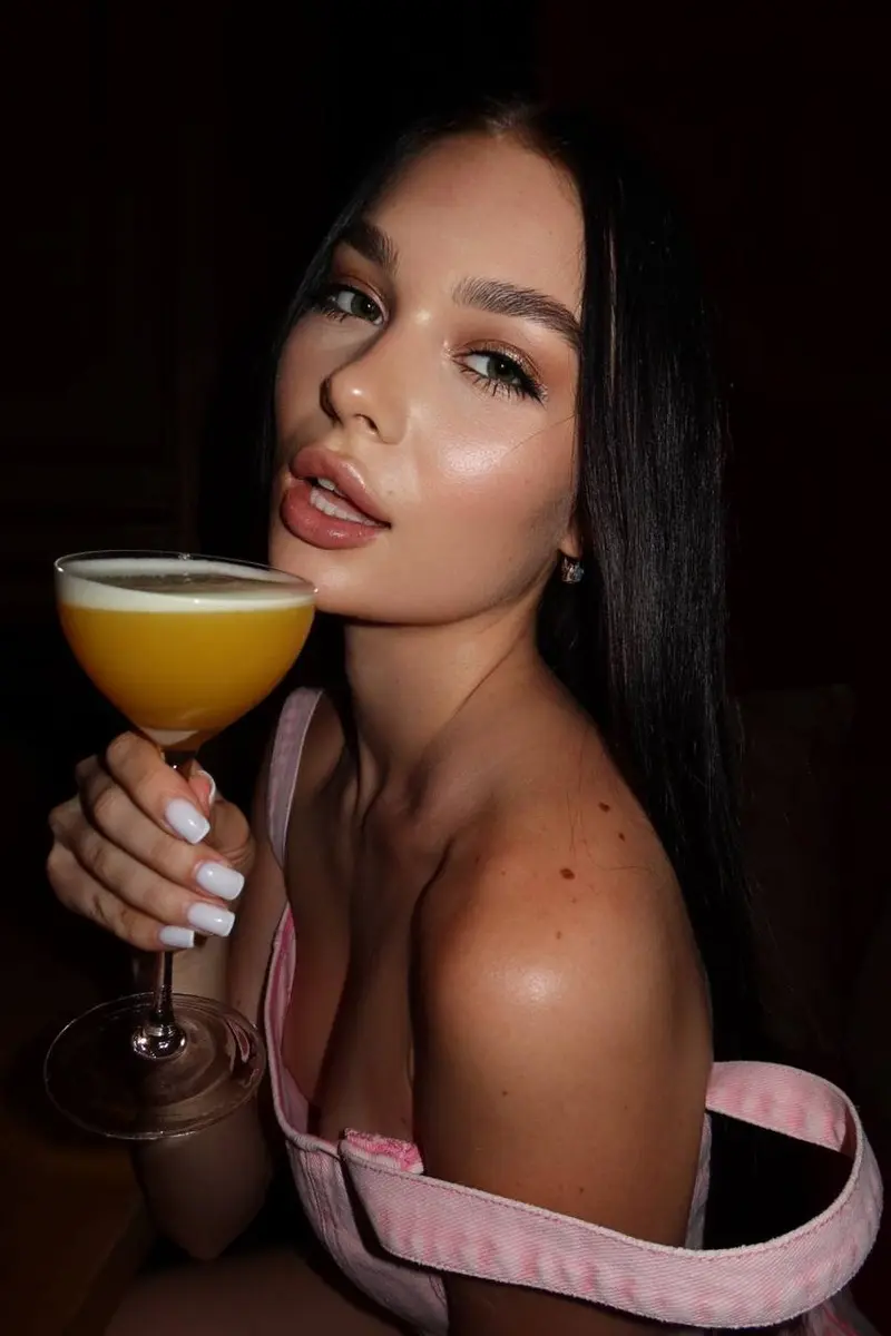 Сафирель эскорт в городе Москва