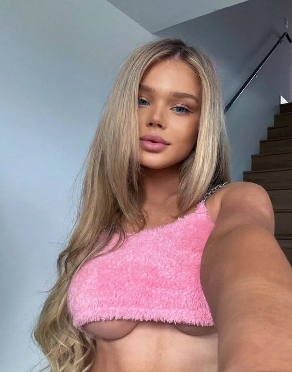 Саманта эскорт в городе Москва