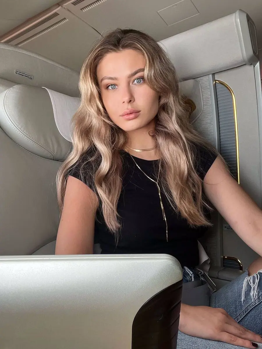 Селарин эскорт в городе Москва