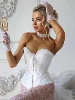 Ульмита эскорт в городе Москва