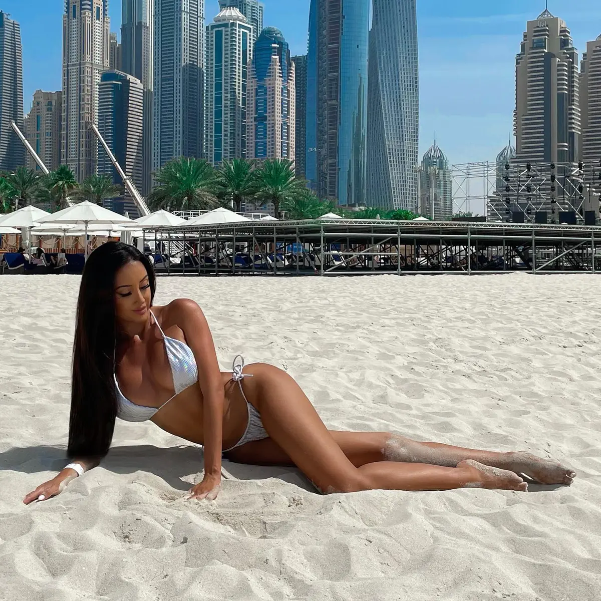 Velil эскорт в городе Москва